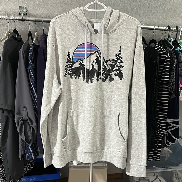 Sonoma Gray Hoodie with Mountain and Sunset Design - Picture 1 of 5
